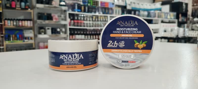 کرم مرطوب کننده آرگان آنادیا ANADIA پوست چرب 250 میل